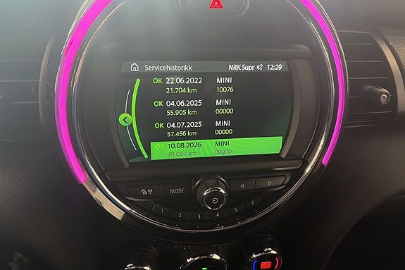 MINI Cooper 14 of 17