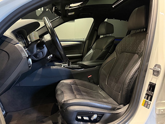 BMW 530e 14 of 30