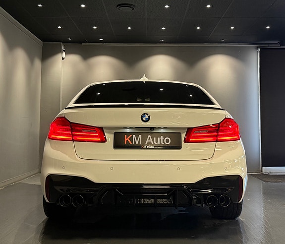 BMW 530e 11 of 30