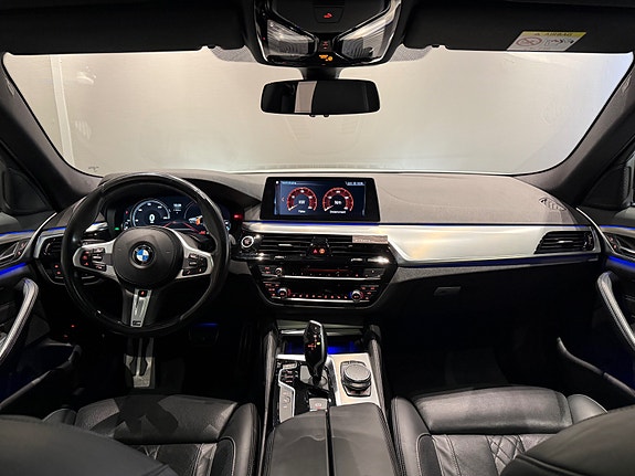 BMW 530e 13 of 30