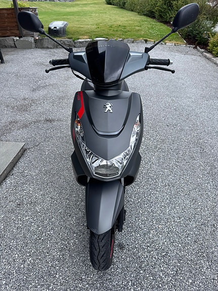 Peugeot Kisbee 3 of 11