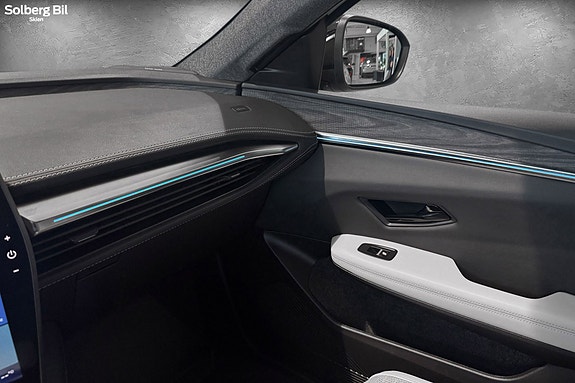 Renault Scenic E-Tech 30 of 30