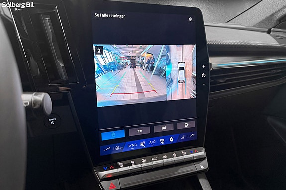 Renault Scenic E-Tech 29 of 30
