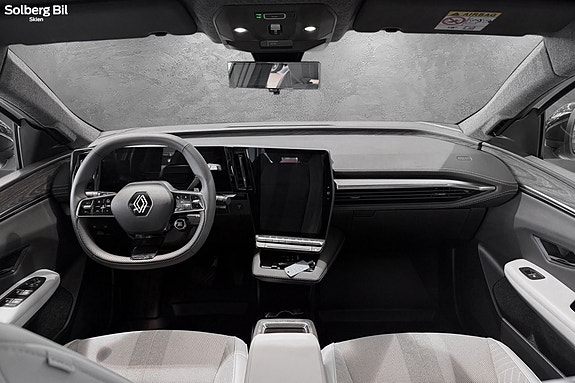 Renault Scenic E-Tech 14 of 30