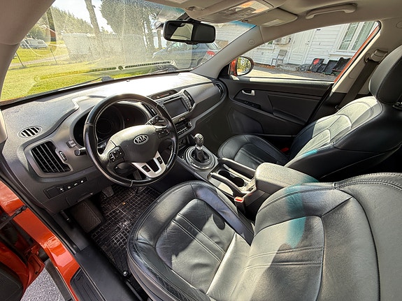 Kia Sportage 12 of 15