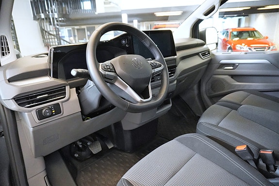 Volkswagen Transporter 10 of 30