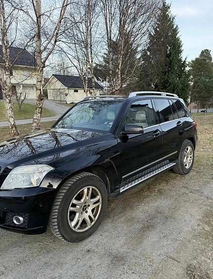 Mercedes-Benz GLK220 5 of 10