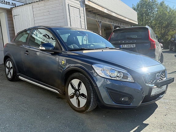 Volvo C30 3 of 25
