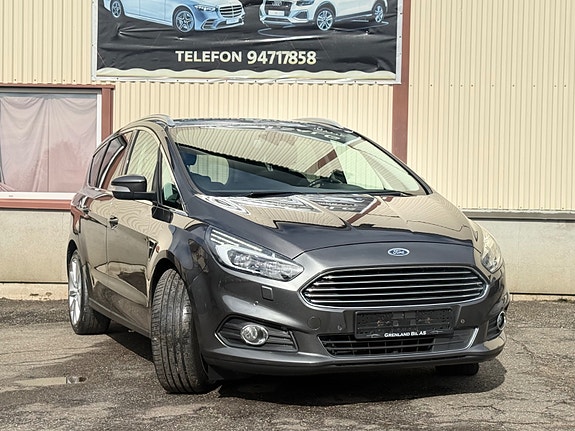 Ford S-MAX 3 of 30