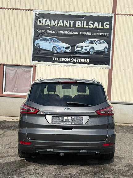 Ford S-MAX 7 of 30