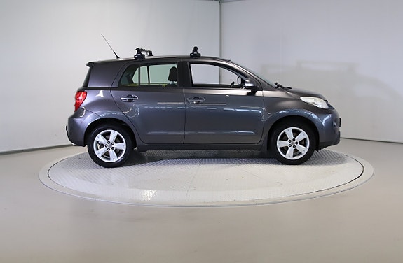 Toyota Urban Cruiser 6 of 26