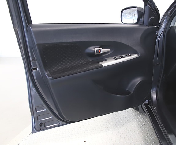Toyota Urban Cruiser 19 of 26