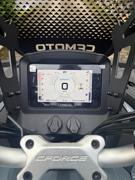 CFMOTO CForce 850 Touring 2 of 11