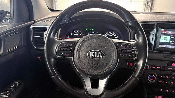 Kia Sportage 10 of 30