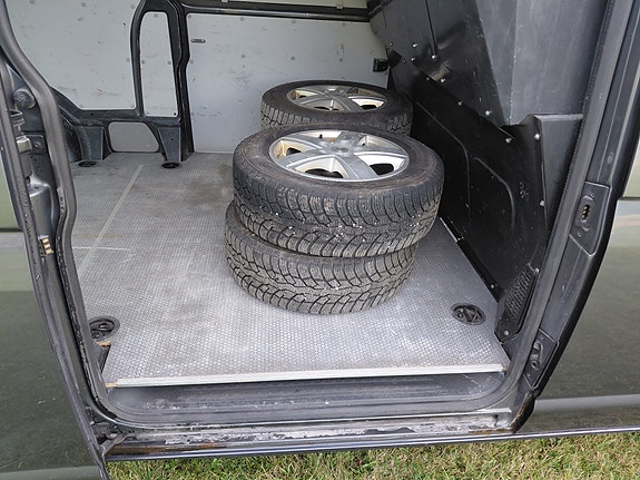 Volkswagen Transporter 11 of 30
