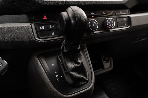 Volkswagen Crafter 17 of 25