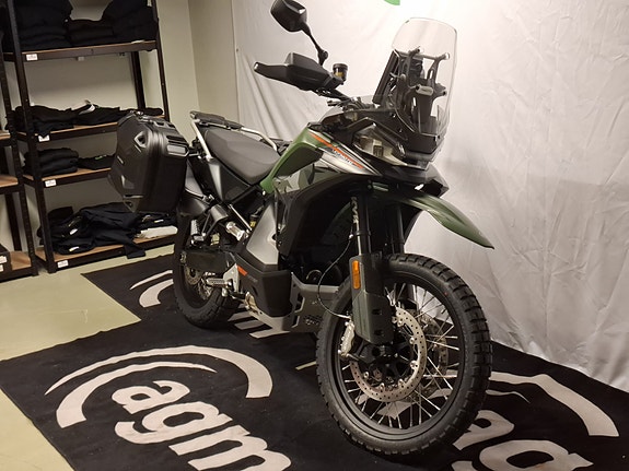 CFMOTO 1000MT-X , gått 7 mil, med sidevesker 2 of 8