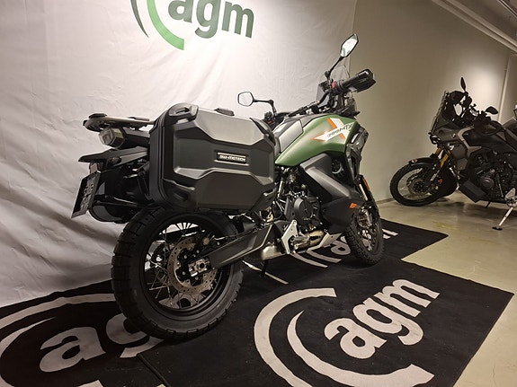 CFMOTO 1000MT-X , gått 7 mil, med sidevesker 3 of 8