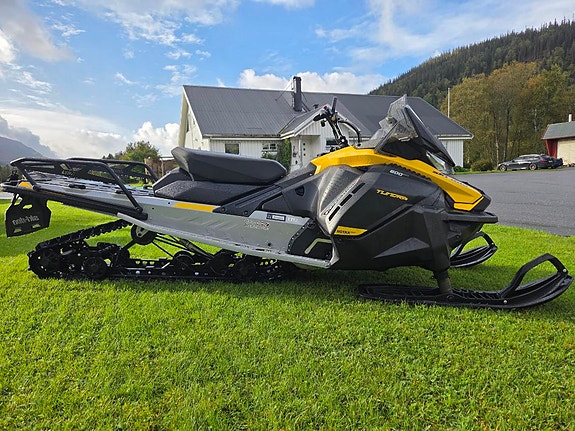 Ski-doo Tundra LT 600 EFI 4 of 7