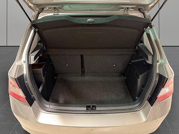 Skoda Fabia 23 of 25