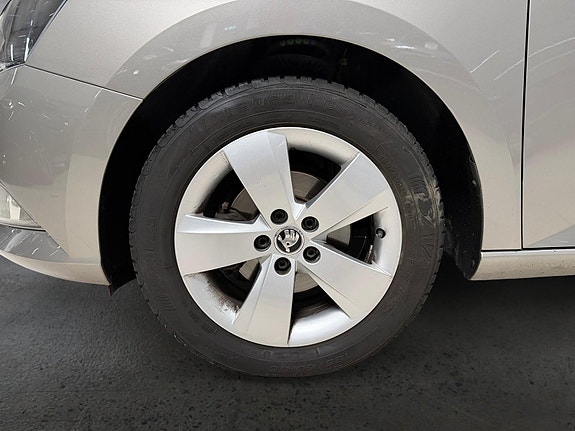 Skoda Fabia 9 of 25