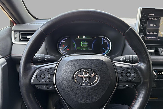 Toyota RAV4 11 of 19