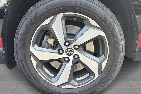 Toyota RAV4 19 of 19
