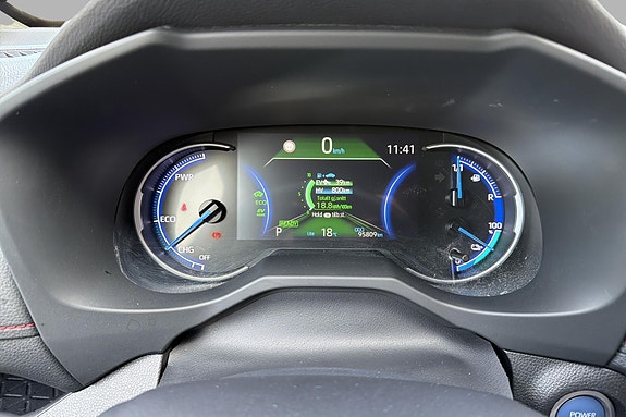 Toyota RAV4 12 of 19