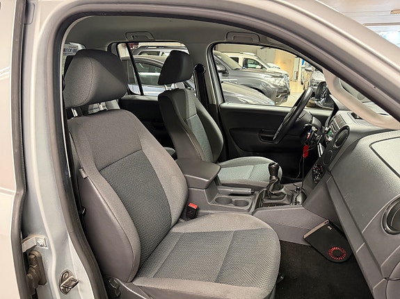 Volkswagen Amarok 11 of 30