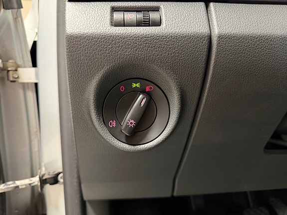 Volkswagen Amarok 20 of 30