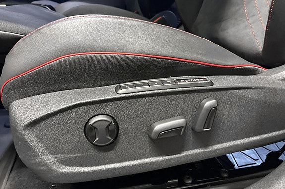 Volkswagen ID.5 GTX 11 of 15
