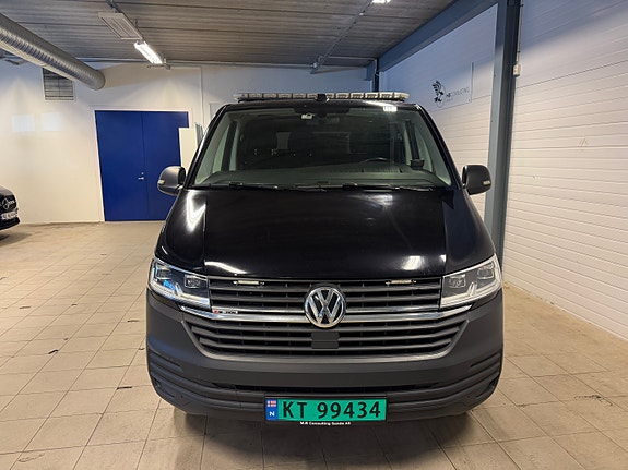 Volkswagen Transporter 2 of 26