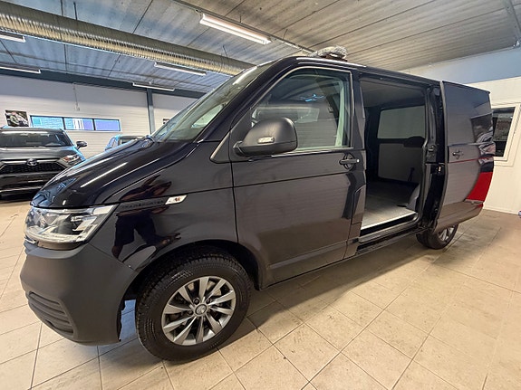 Volkswagen Transporter 13 of 26