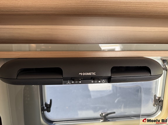 Knaus SUN I 900 LEG-9 TRINNS AUTOMAT-180HK-ALDE-HYDRAULISKE STØTTEBEN-ENKLE SENGER-SENKESENG-VELHOLDT++ 25 of 30