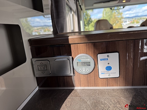 Knaus SUN I 900 LEG-9 TRINNS AUTOMAT-180HK-ALDE-HYDRAULISKE STØTTEBEN-ENKLE SENGER-SENKESENG-VELHOLDT++ 21 of 30