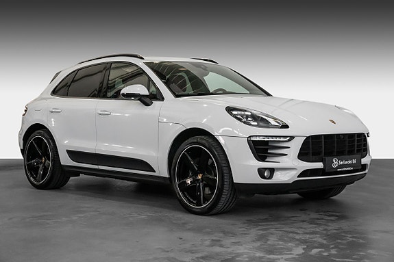 Porsche Macan 8 of 30