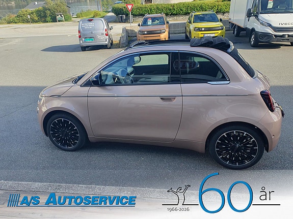 Fiat 500e 20 of 20