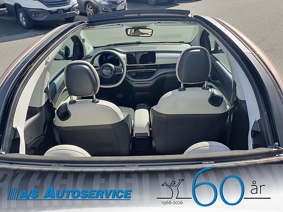 Fiat 500e 9 of 20