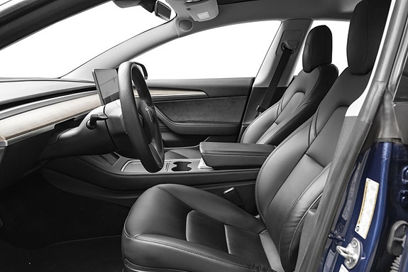 Tesla Model 3 12 of 27