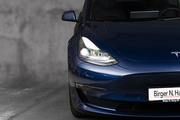 Tesla Model 3 5 of 27