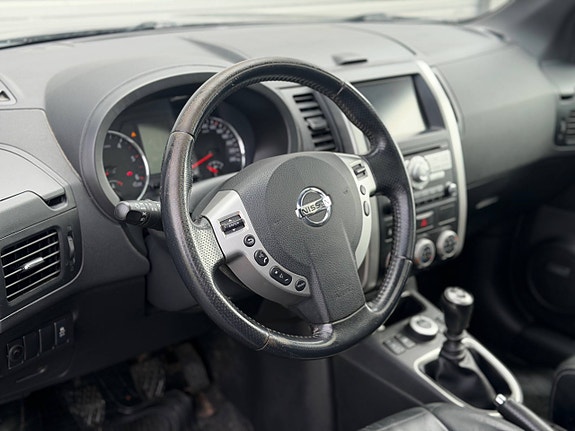 Nissan X-Trail 11 of 18