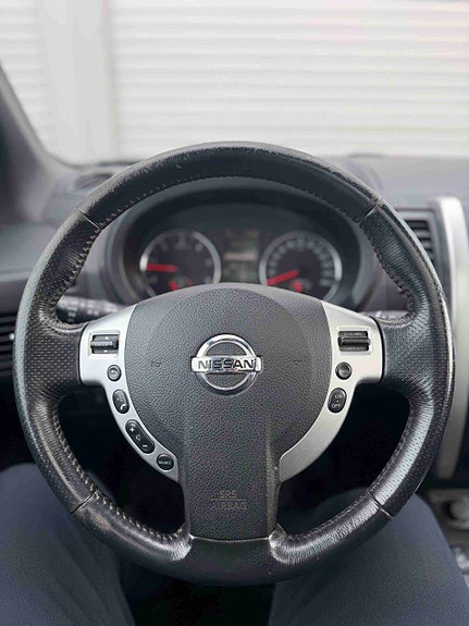 Nissan X-Trail 17 of 18