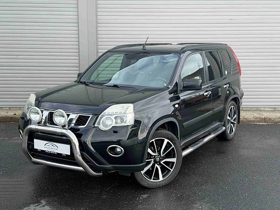 Nissan X-Trail 2 of 18