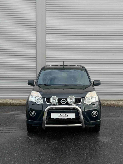 Nissan X-Trail 3 of 18