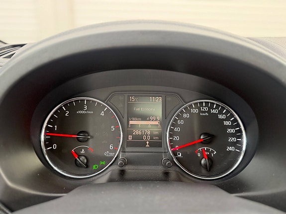 Nissan X-Trail 18 of 18