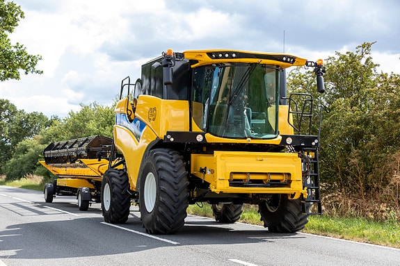 New Holland CH 7.70 6 of 9