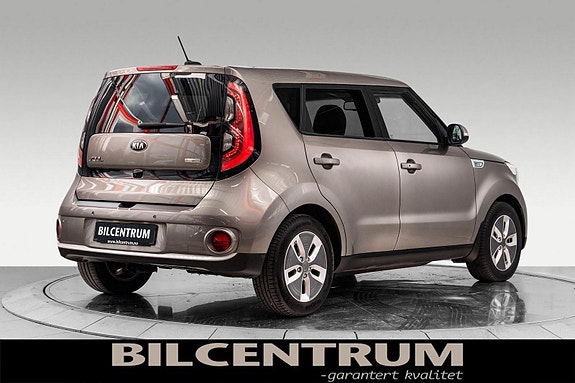 Kia Soul 9 of 23