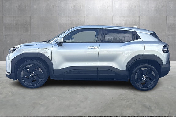 Toyota Urban Cruiser 2 of 23