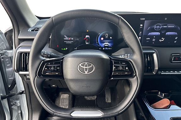 Toyota Urban Cruiser 12 of 23