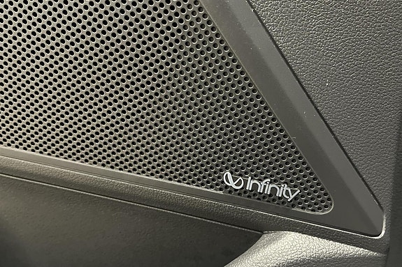 Hyundai IONIQ 29 of 30